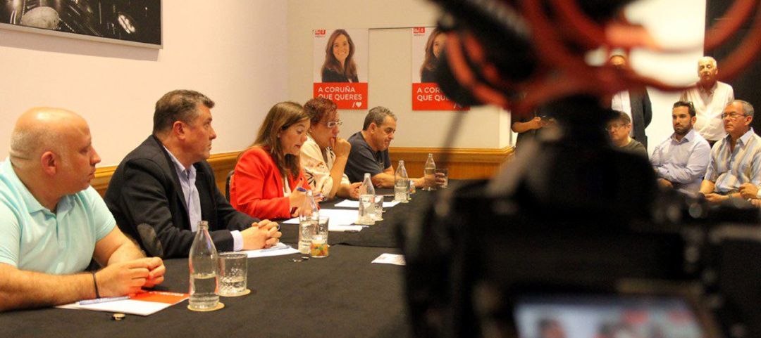 Inés Rey en campaña electoral Inés Rey en campaña electoral