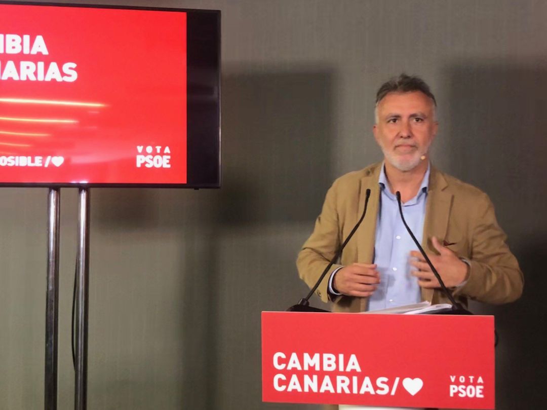 Un consejero de Coalición Canaria amplía su querella contra el candidato del PSOE a la presidencia de las islas Un consejero de Coalición Canaria amplía su querella contra el candidato del PSOE a la presidencia de las islas