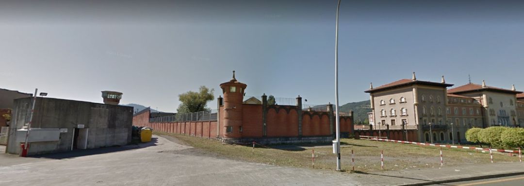 Un preso hiere a una embarazada y abandona el lugar para volver a la cárcel Un preso hiere a una embarazada y abandona el lugar para volver a la cárcel