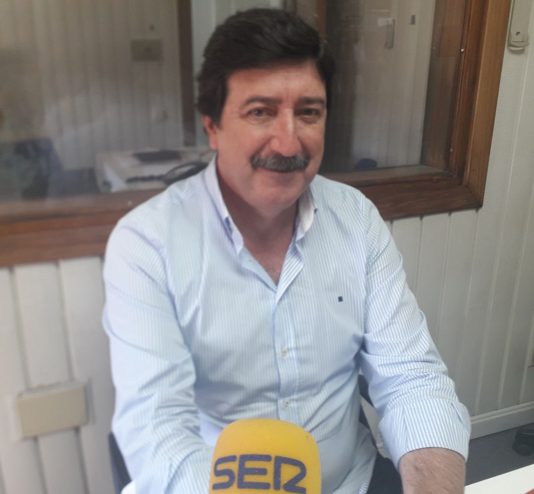 Valeriano Cantón. Valeriano Cantón.