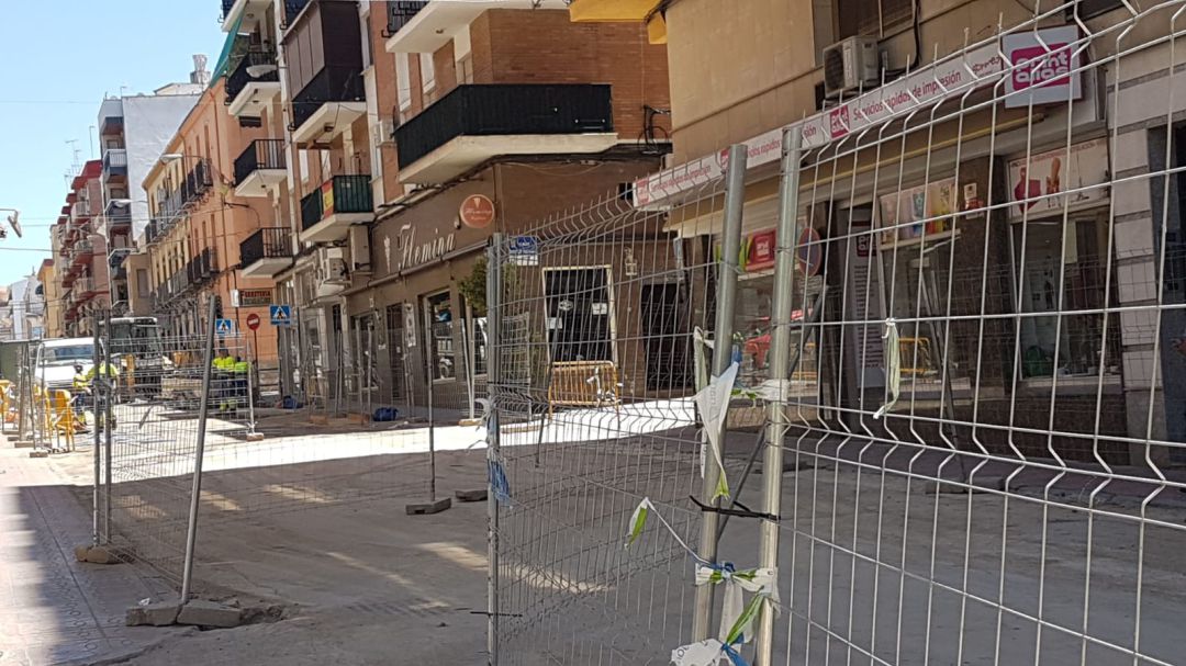 Una de las obras de mejora que Linaqua ejecutó en Linares recientemente. Una de las obras de mejora que Linaqua ejecutó en Linares recientemente.