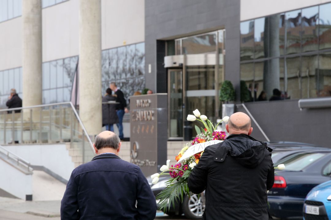 El dueño del grupo funerario El Salvador sale de la cárcel al garantizar la fianza de 800.000 euros El dueño del grupo funerario El Salvador sale de la cárcel al garantizar la fianza de 800.000 euros