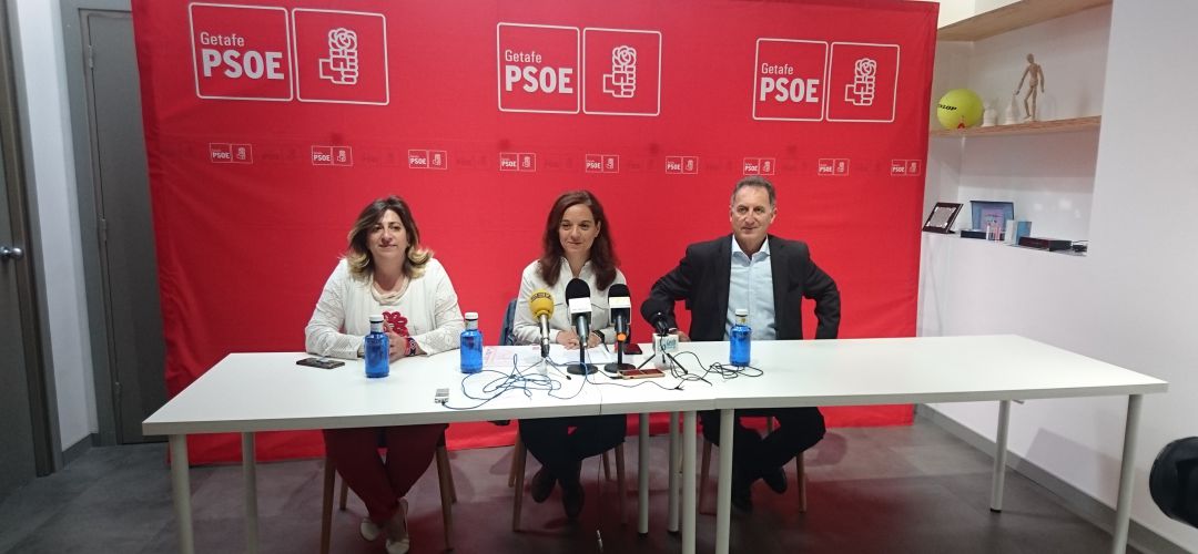 Sara Hernández y dos de sus ediles electos Sara Hernández y dos de sus ediles electos
