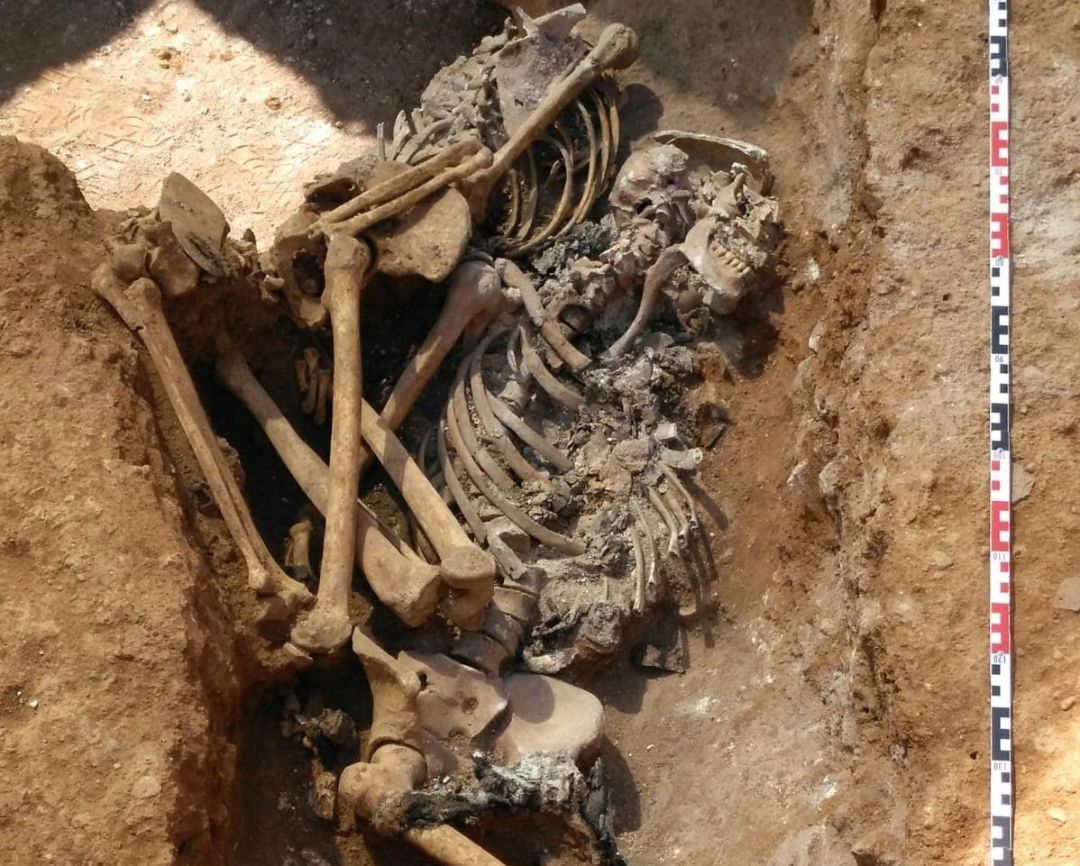 Barcelona localiza una fosa que podría ser de la Guerra Civil en Sarrià-Sant Gervasi Barcelona localiza una fosa que podría ser de la Guerra Civil en Sarrià-Sant Gervasi
