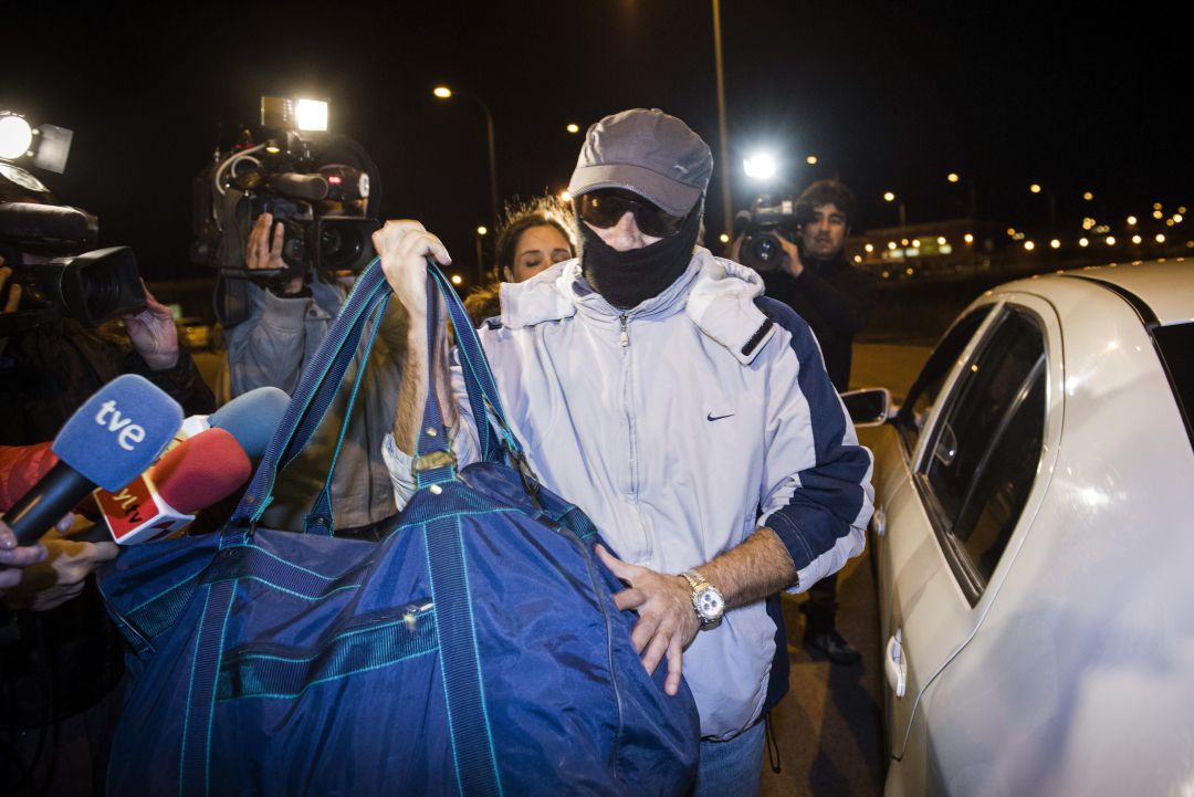 Pedro Luis Gallego Fernández, conocido como el violador del ascensor', a su salida de la prisión Alcalá-Meco (Madrid) en 2013 Pedro Luis Gallego Fernández, conocido como el violador del ascensor', a su salida de la prisión Alcalá-Meco (Madrid) en 2013