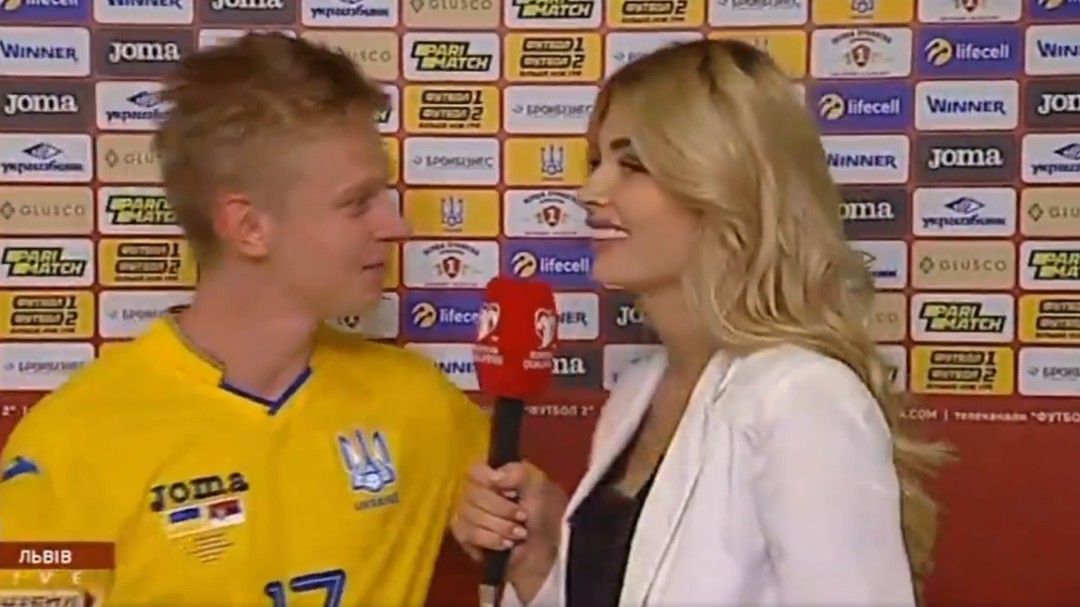 Zinchenko hace un "Casillas" tras el partido entre Ucrania y Serbia