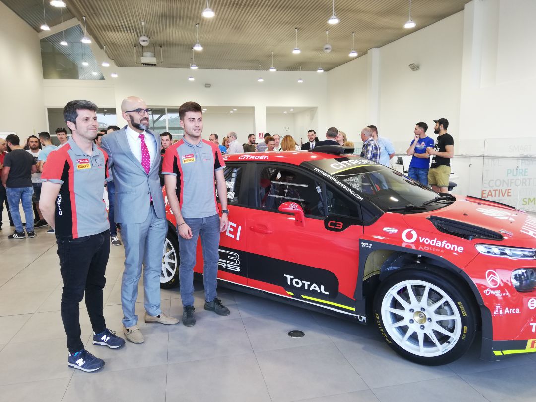 El equipo madrileño, de Citroën, gana la 52ª edición del ralllye de Ourense El equipo madrileño, de Citroën, gana la 52ª edición del ralllye de Ourense