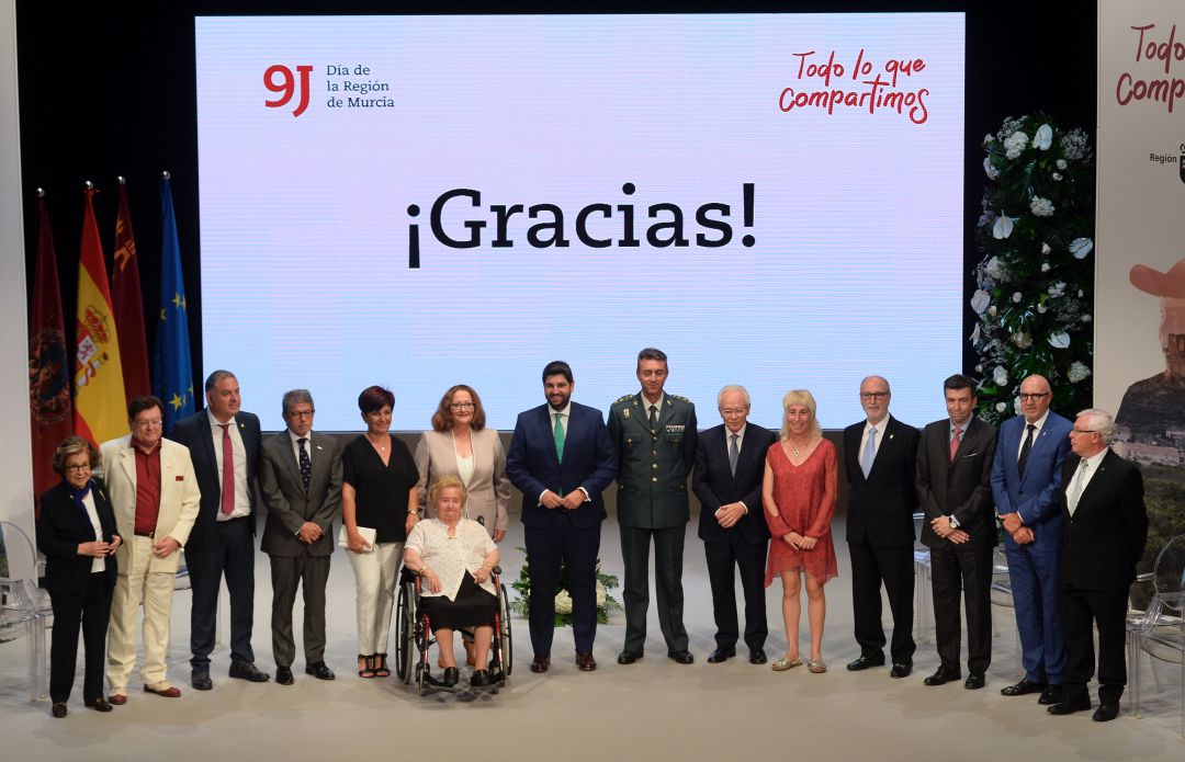 Fernando López Miras: "Los murcianos quieren que lleguemos a acuerdos por el bien común" Fernando López Miras: "Los murcianos quieren que lleguemos a acuerdos por el bien común"