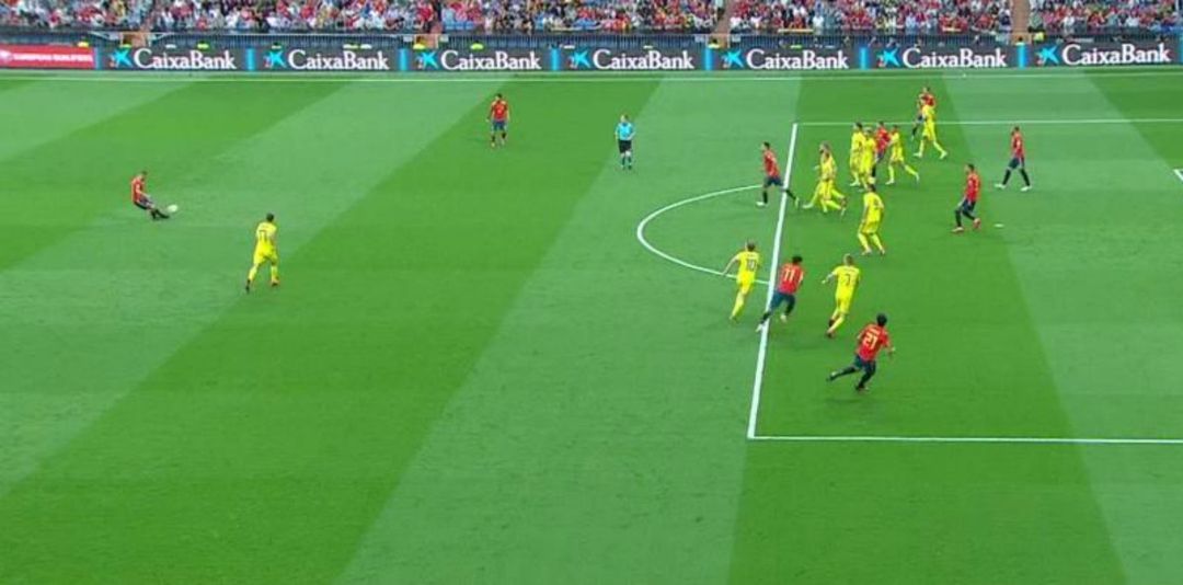 La imagen que refleja que no hubo fuera de juego en la acción de Dani Parejo La imagen que refleja que no hubo fuera de juego en la acción de Dani Parejo
