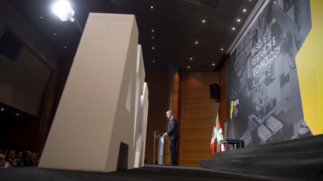 Euskadi creará en julio un fondo para la participación pública en empresas