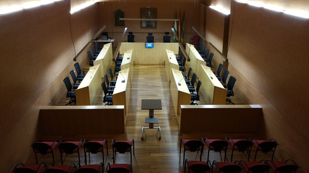 Salón de plenos del Ayuntamiento de El Puerto de Santa María Salón de plenos del Ayuntamiento de El Puerto de Santa María