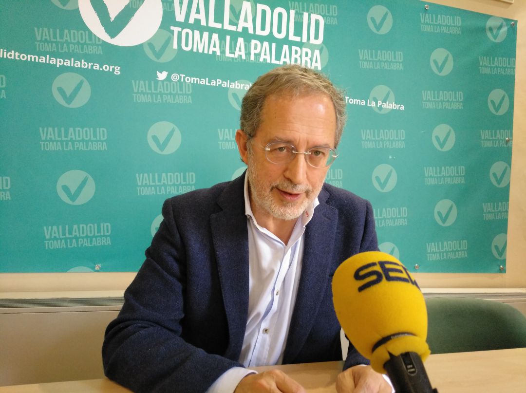 Saravia no se da por aludido y sigue reclamando más diálogo con el PSOE Saravia no se da por aludido y sigue reclamando más diálogo con el PSOE