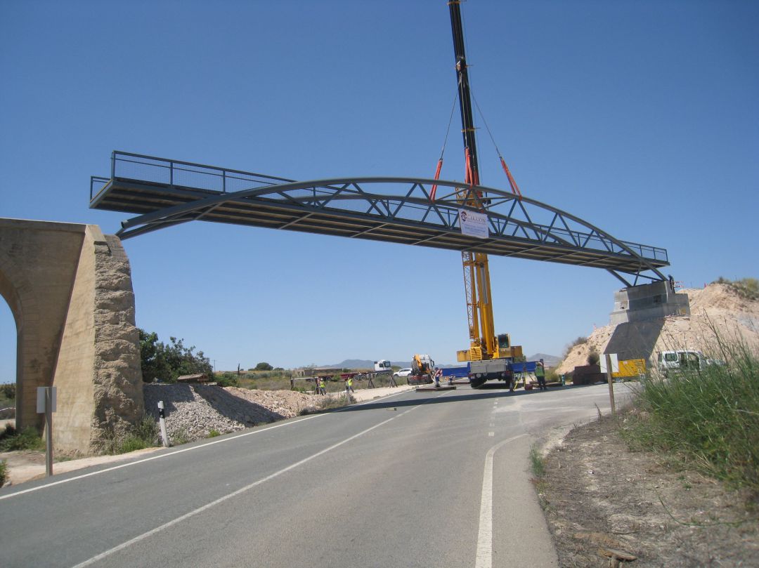 La Vía Verde del Campo de Cartagena contará con una pasarela para mejorar la seguridad de viandantes y ciclistas La Vía Verde del Campo de Cartagena contará con una pasarela para mejorar la seguridad de viandantes y ciclistas