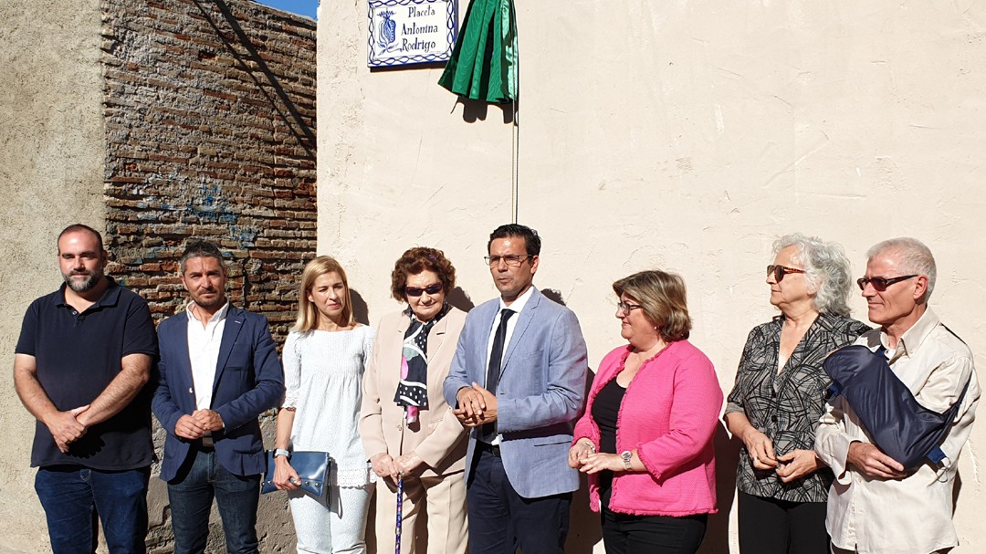Antonina Rodrigo vuelve para siempre a su Albaicín