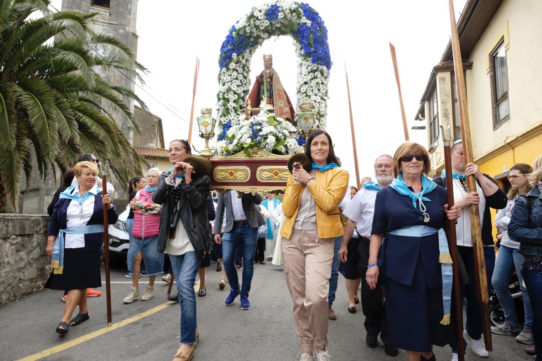La alcaldesa en funciones, Gema Igual, durante la celebración de la Virgen del Mar. La alcaldesa en funciones, Gema Igual, durante la celebración de la Virgen del Mar.