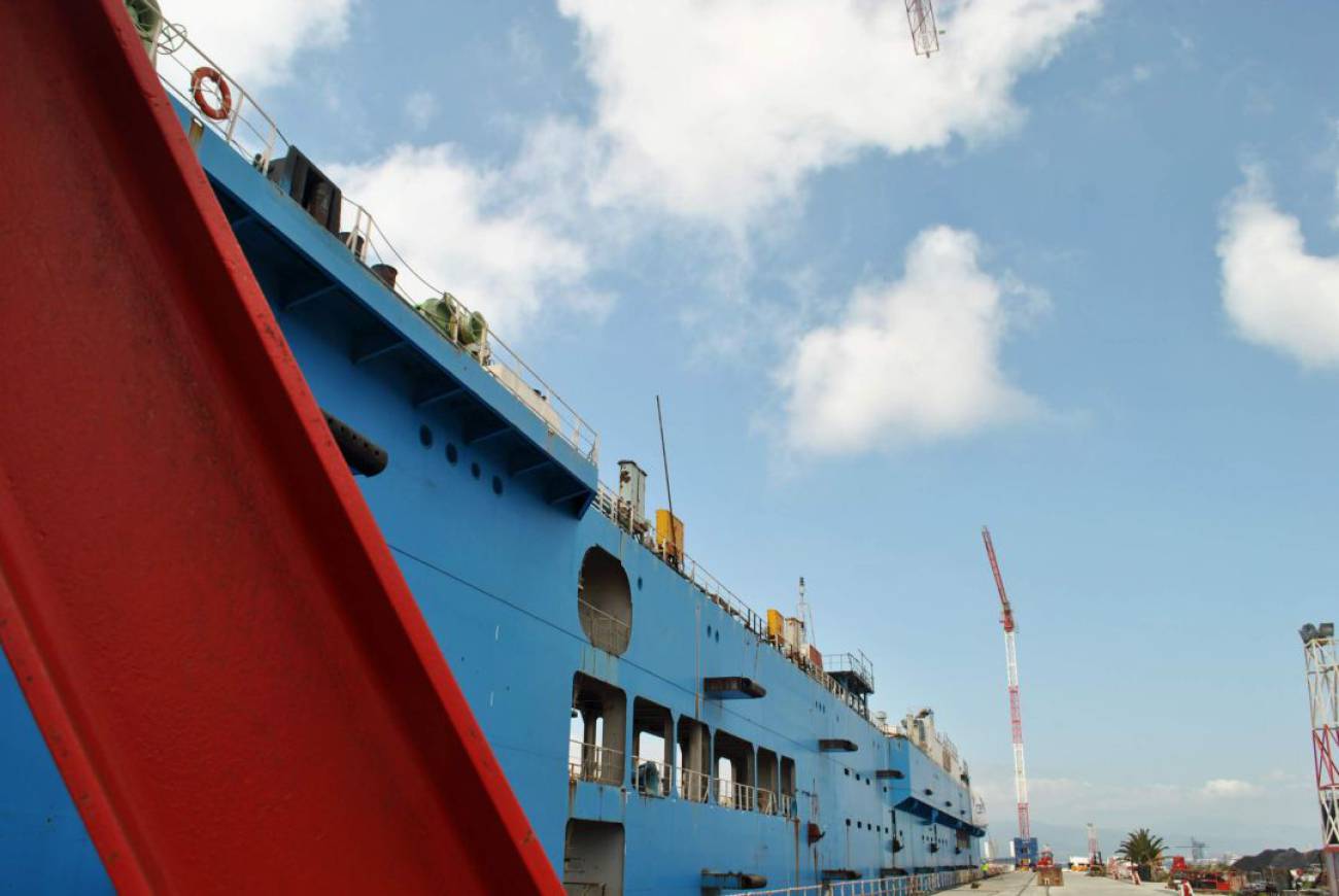 Portuarias Cernaval Presenta En Sociedad A Su Nuevo Dique Flotante Radio Algeciras Cadena Ser