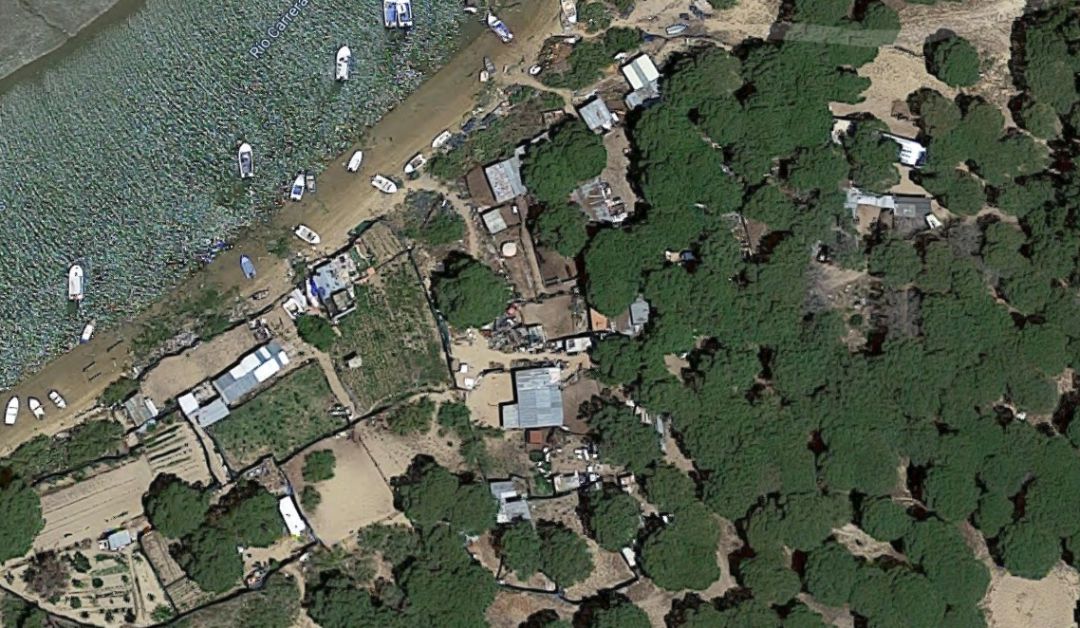 La Junta pone freno a la ocupación ilegal del monte público en el paraje 'Dunas de Isla Cristina' La Junta pone freno a la ocupación ilegal del monte público en el paraje 'Dunas de Isla Cristina'