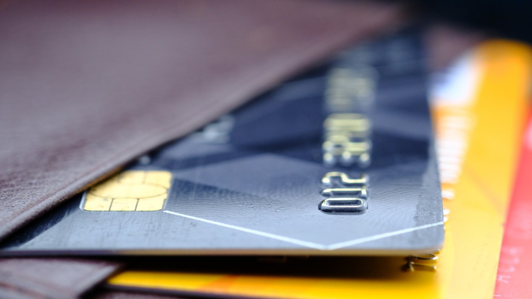 Confirman la nulidad de una tarjeta bancaria por usura