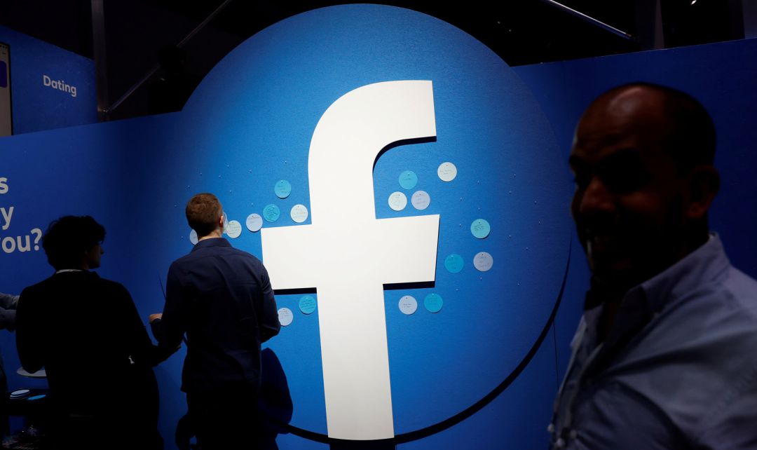 Facebook pagará a sus usuarios por sus datos. Facebook pagará a sus usuarios por sus datos.