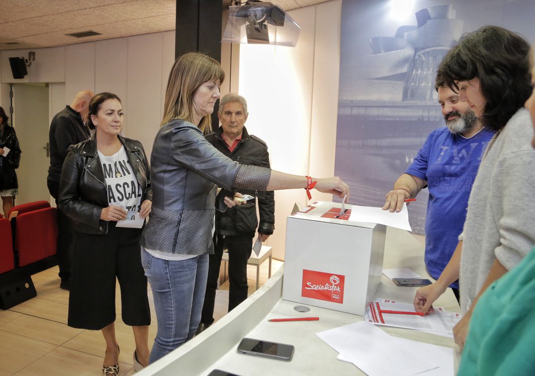 El 90 % de la militancia del PSE aprueba el preacuerdo PNV-PSE El 90 % de la militancia del PSE aprueba el preacuerdo PNV-PSE