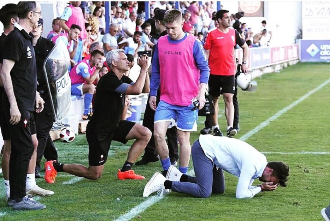 Rubén Albés celebra la salvación del Celta B en el play out Rubén Albés celebra la salvación del Celta B en el play out