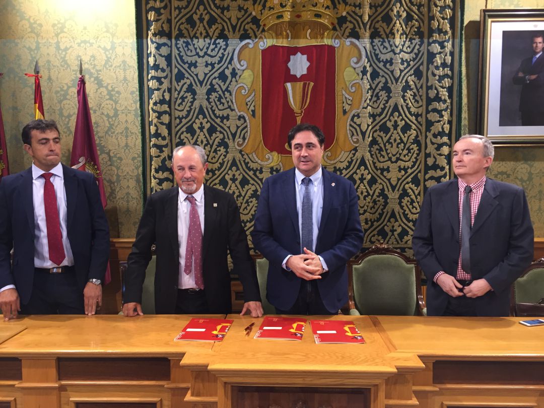 Cuenca acogerá la Gala ASOBAL y la Supercopa el 3 y 4 de septiembre Cuenca acogerá la Gala ASOBAL y la Supercopa el 3 y 4 de septiembre