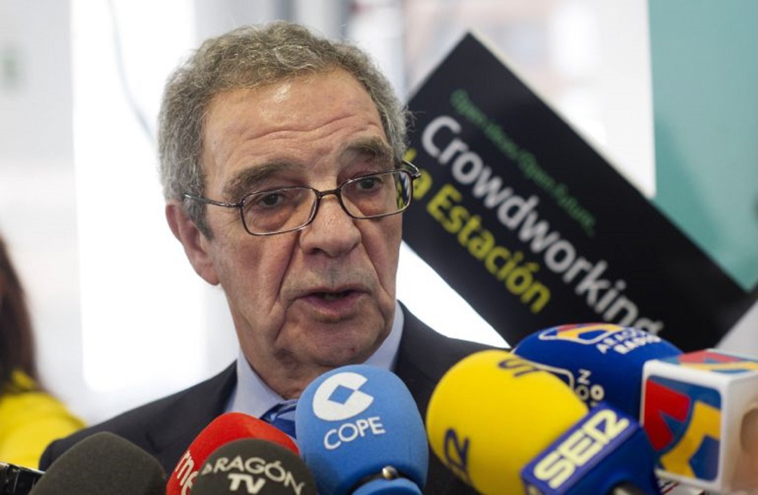 César Alierta, durante una comparecencia en un acto en Zaragoza César Alierta, durante una comparecencia en un acto en Zaragoza