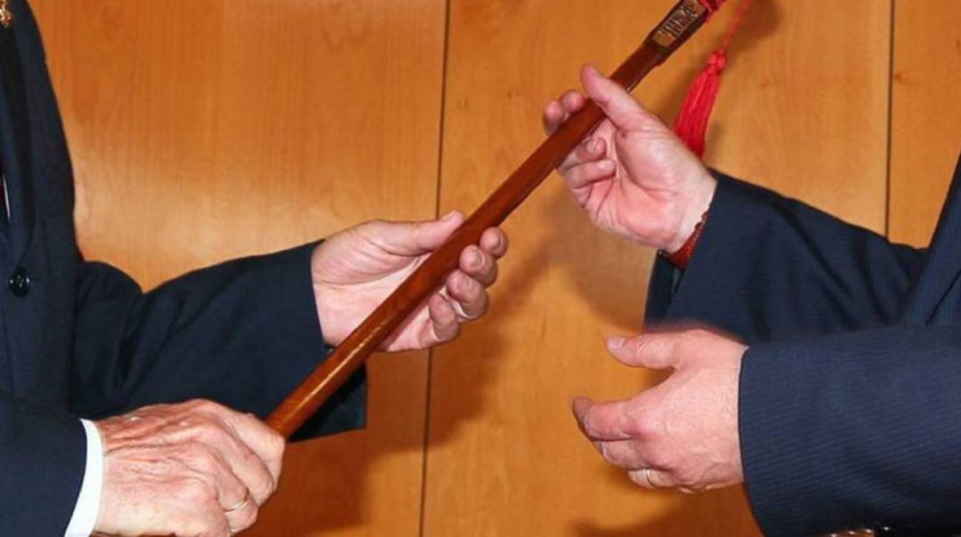 Los municipios con mayorías absolutas toman posesión sin preocupaciones por los pactos de gobierno Los municipios con mayorías absolutas toman posesión sin preocupaciones por los pactos de gobierno