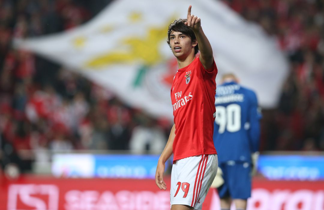 El Atlético negocia con el Benfica para cerrar la operación en las próximas horas y evitar que el City reaccione El Atlético negocia con el Benfica para cerrar la operación en las próximas horas y evitar que el City reaccione
