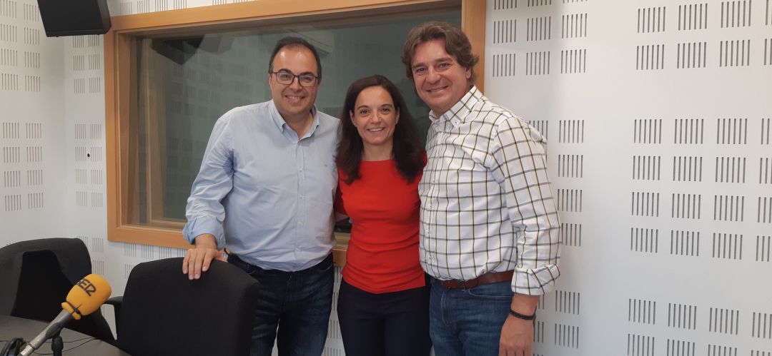 Los alcaldes de Leganés, Getafe y Fuenlabrada, Santiago Llorente, Sara Hernández y Javier Ayala, han estrenado la legislatura en Hoy por Hoy Madrid Sur Los alcaldes de Leganés, Getafe y Fuenlabrada, Santiago Llorente, Sara Hernández y Javier Ayala, han estrenado la legislatura en Hoy por Hoy Madrid Sur
