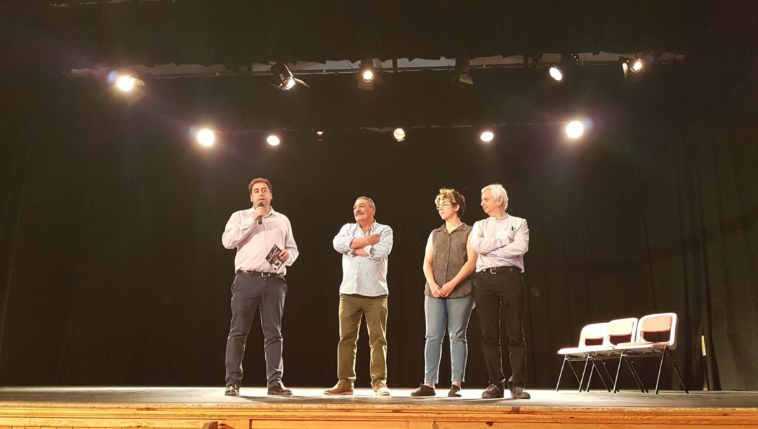 Francisco Javier Doménech en la clausura del XI Encuentro de Escuelas Muncipales de Teatro Francisco Javier Doménech en la clausura del XI Encuentro de Escuelas Muncipales de Teatro