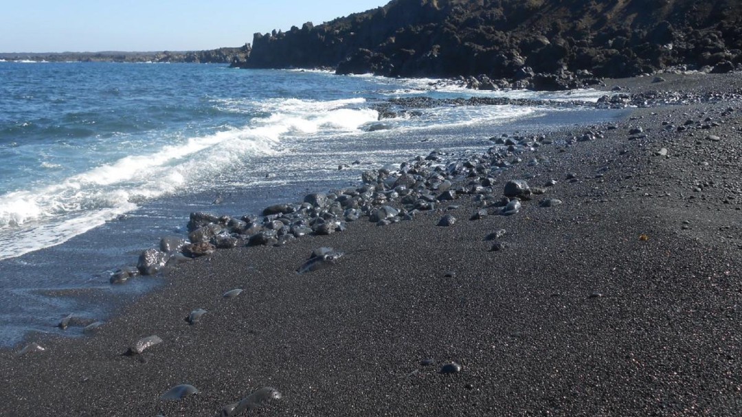 Encuentran el cadáver de un hombre flotando en la costa de Tinajo, en Lanzarote