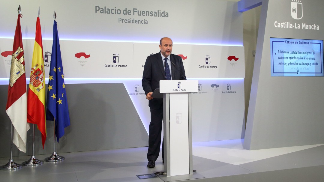 La legislación más vanguardista para evitar un "Caso Cifuentes" en Castilla-La Mancha