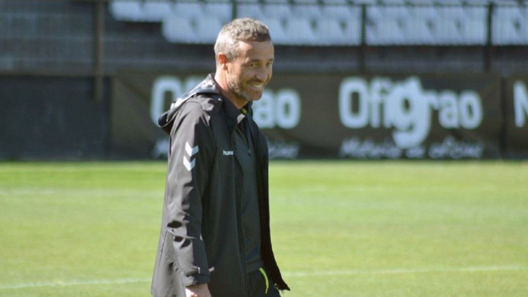 Óscar Cano: "El C.D.Castellón está perfilando dos incorporaciones"