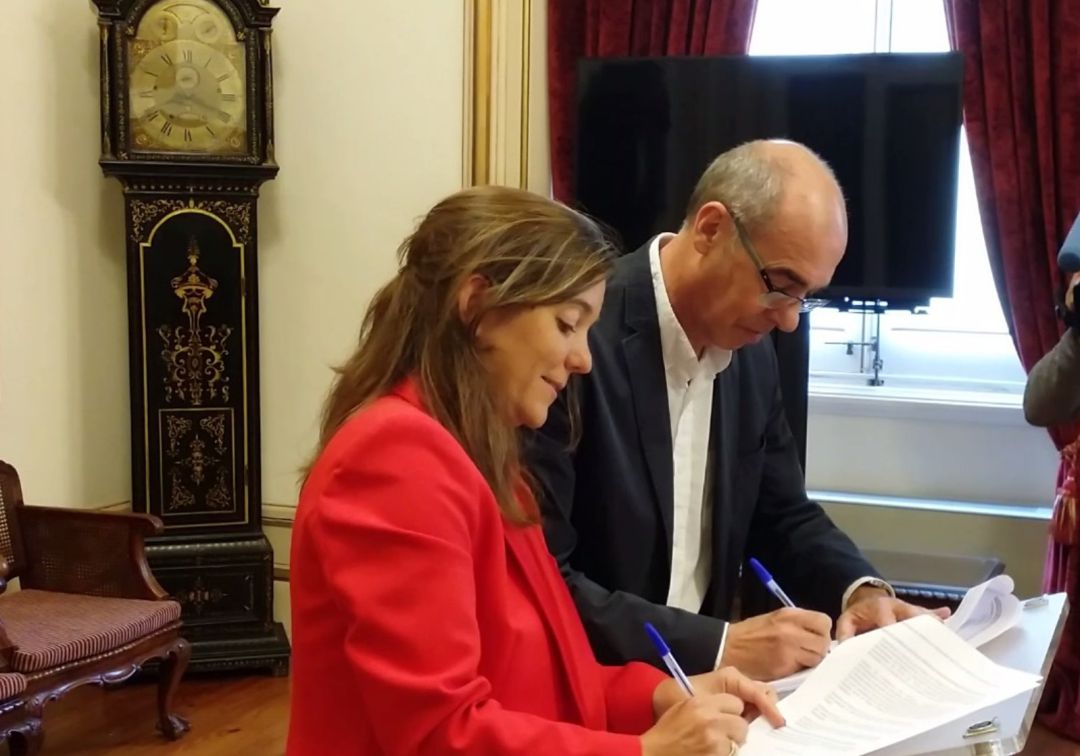 PSOE y BNG sellan el primer acuerdo de mandato en A Coruña