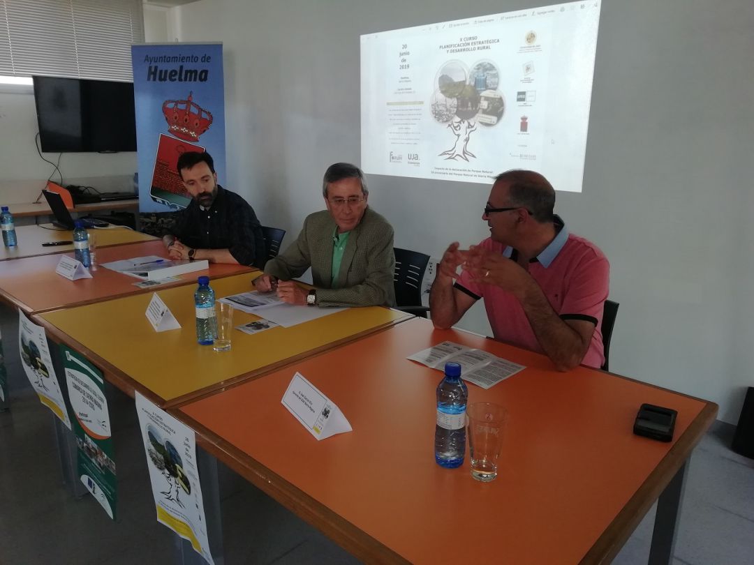 Momento de la inauguración del curso Momento de la inauguración del curso