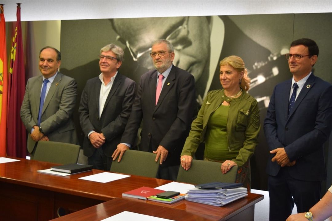 Se inicia la ronda de consultas con los partidos para proponer candidatos a presidir la Comunidad Se inicia la ronda de consultas con los partidos para proponer candidatos a presidir la Comunidad