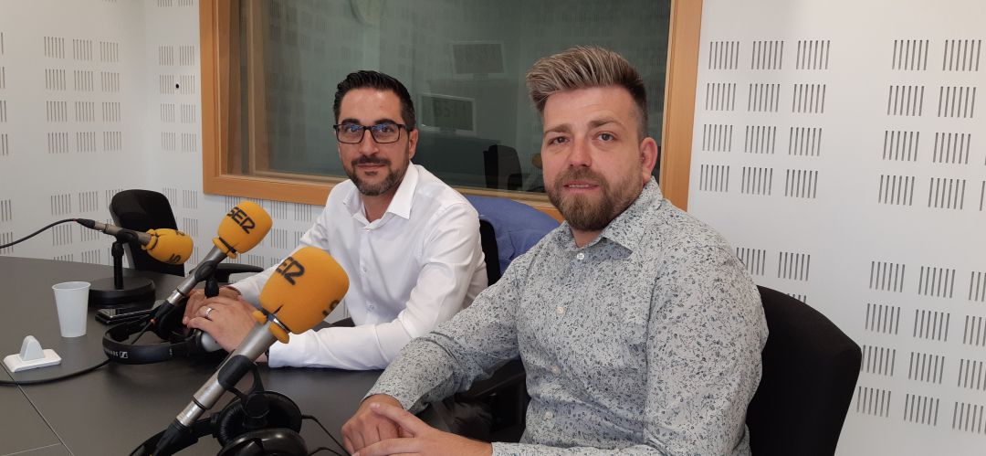 Los alcaldes de Pinto y San Martín de la Vega, Diego Ortiz y Rafael Martínez, en una entrevista en nuestros estudios Los alcaldes de Pinto y San Martín de la Vega, Diego Ortiz y Rafael Martínez, en una entrevista en nuestros estudios