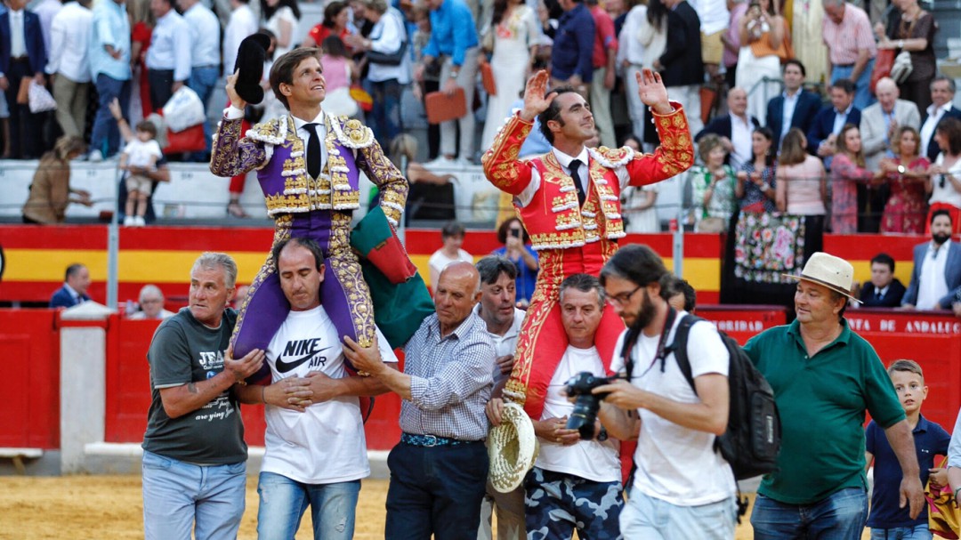 Las 'puertas grandes' que no son noticia