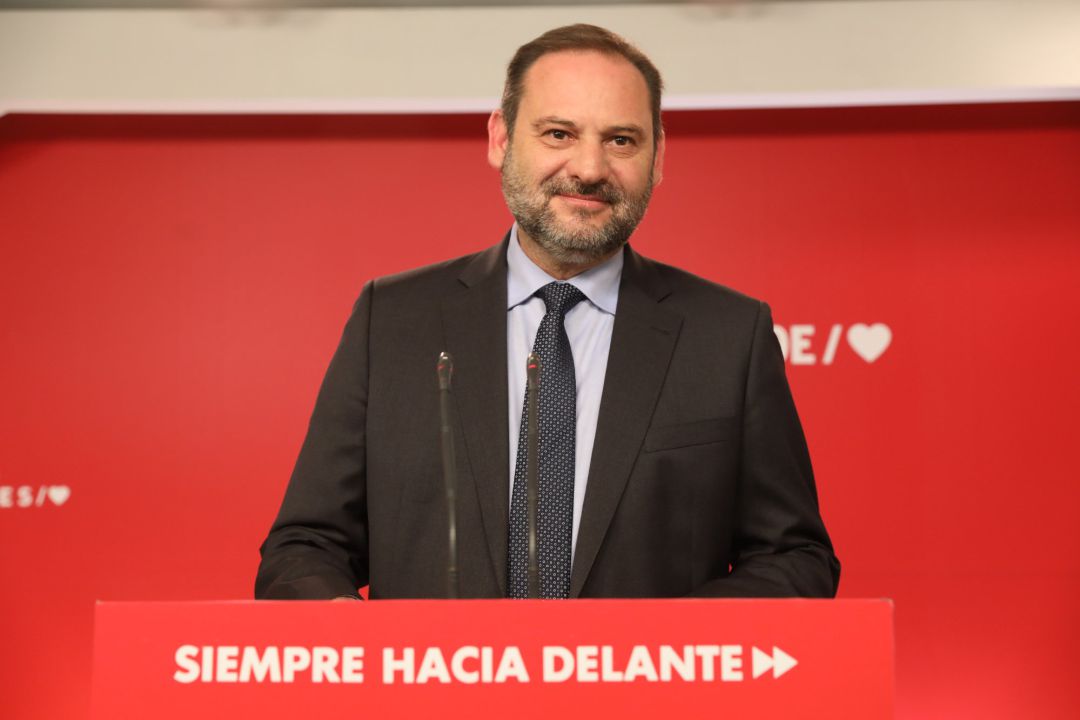 José Luis Ábalos, secretario de Organización del PSOE y ministro de Fomento en funciones
José Luis Ábalos, secretario de Organización del PSOE y ministro de Fomento en funciones