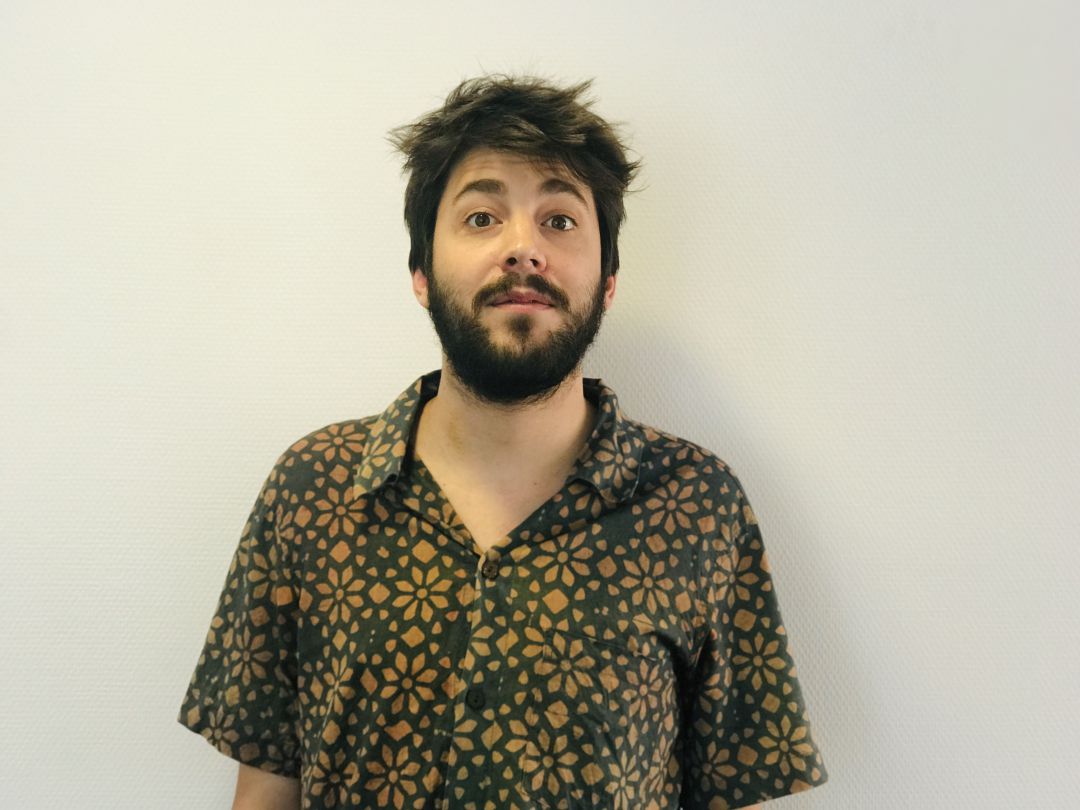Salvador Sobral: "Un idioma es como los pedales en la música" Salvador Sobral: "Un idioma es como los pedales en la música"