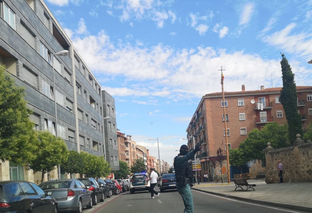 Operativo frente a la ermita del Cristo del Mercado Operativo frente a la ermita del Cristo del Mercado