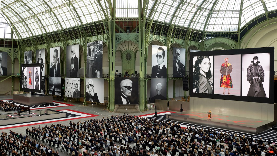 'Karl For Ever' la despedida al maestro