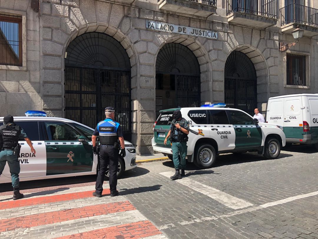 Los detenidos han declarado hoy en la Audiencia Provincial Los detenidos han declarado hoy en la Audiencia Provincial