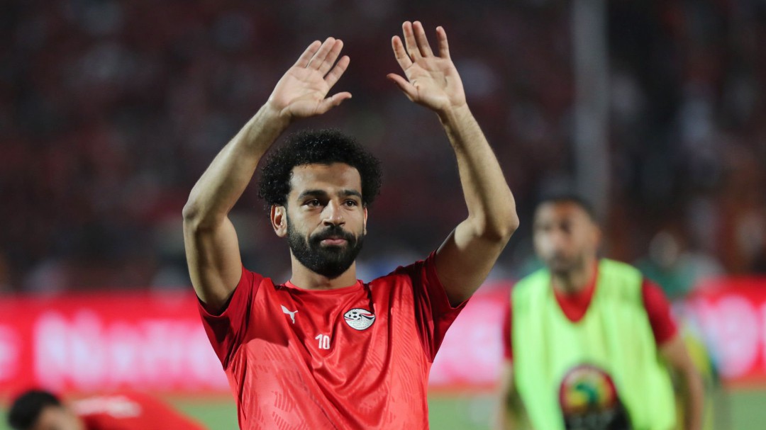 Salah defiende a Amr Warda: "Los que cometen errores pueden cambiar"