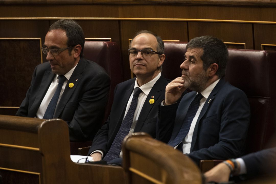 De izquierda a derecha, Rull, Sànchez y Turull en le pleno de apertura en el Congreso de los Diputados el pasado mes de mayo. De izquierda a derecha, Rull, Sànchez y Turull en le pleno de apertura en el Congreso de los Diputados el pasado mes de mayo.