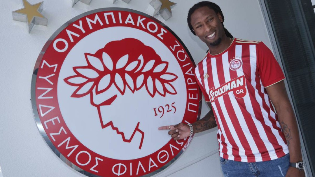 El Villarreal traspasa a Semedo al Olympiakos y a Fuego al Sporting