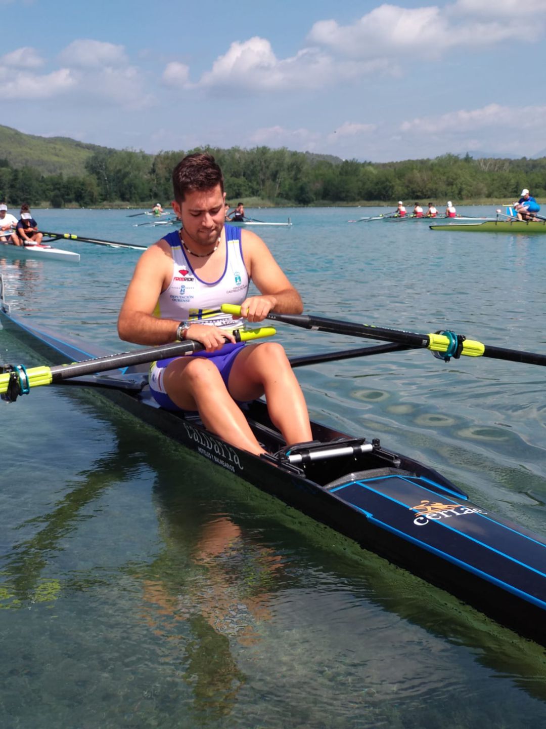 El equipo de Remo del Club Náutico Castrelo de Miño, regresa del Campeonato de España con dos puestos de finalista tras conseguir tres medallas en el anterior fin de semana en el Autonómico El equipo de Remo del Club Náutico Castrelo de Miño, regresa del Campeonato de España con dos puestos de finalista tras conseguir tres medallas en el anterior fin de semana en el Autonómico