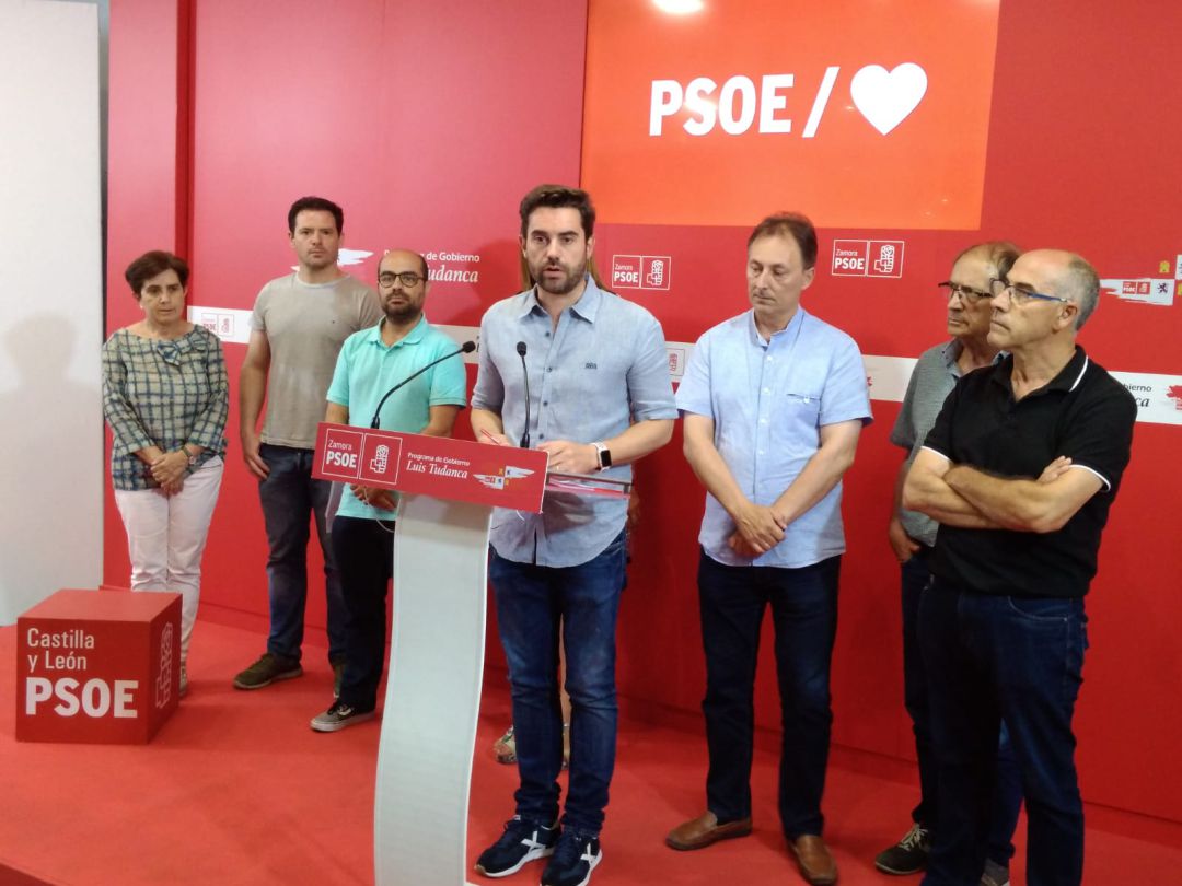 Antidio Fagúndez durante la comparecencia para valorar el pacto PP-Ciudadanos para gobernar la Diputación Provincial Antidio Fagúndez durante la comparecencia para valorar el pacto PP-Ciudadanos para gobernar la Diputación Provincial