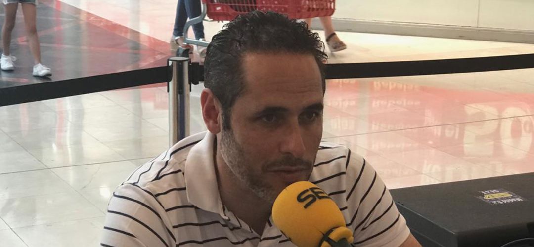 José María Porras, alcalde de Griñón, tiene entre sus objetivos reducir a cero la deuda del Ayuntamiento y conseguir la llegada del tren de Cercanías. José María Porras, alcalde de Griñón, tiene entre sus objetivos reducir a cero la deuda del Ayuntamiento y conseguir la llegada del tren de Cercanías.